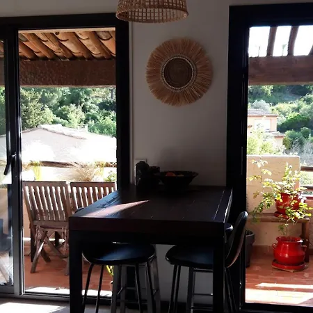 Le Gecko Sea View דירה